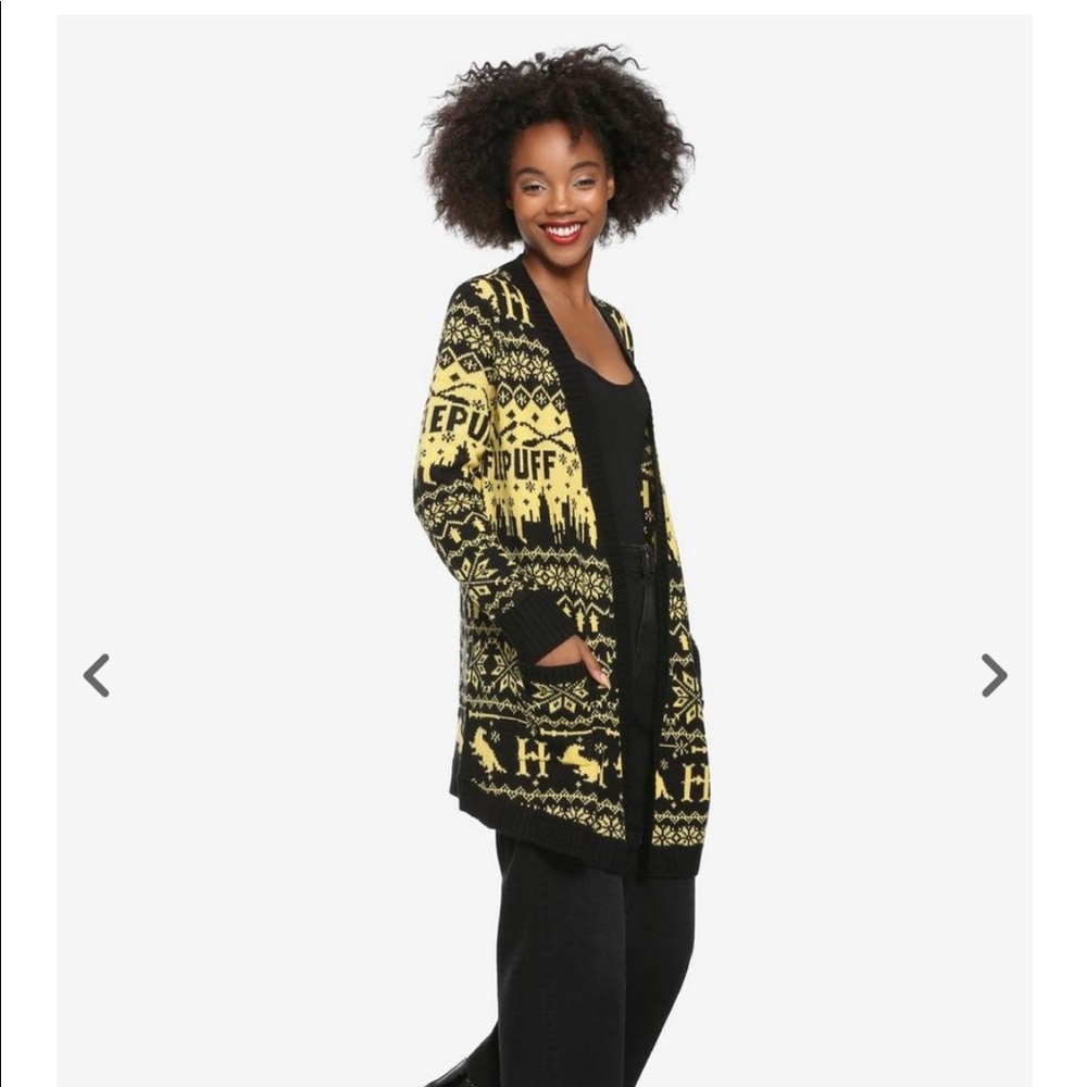 Harry Potter Hufflepuff Fair Isle Girls Flyaway Cardigan
